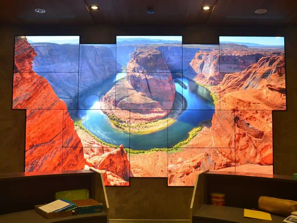 Creative Video Wall Controller